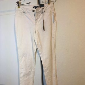 Skinny corduroy pants